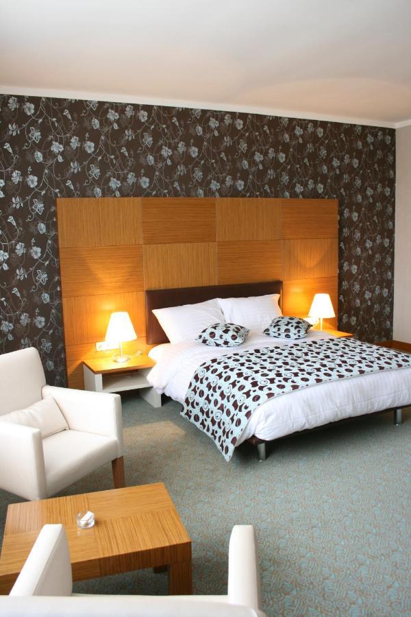 Grand Nur Plaza Hotel Aktau  Extérieur photo