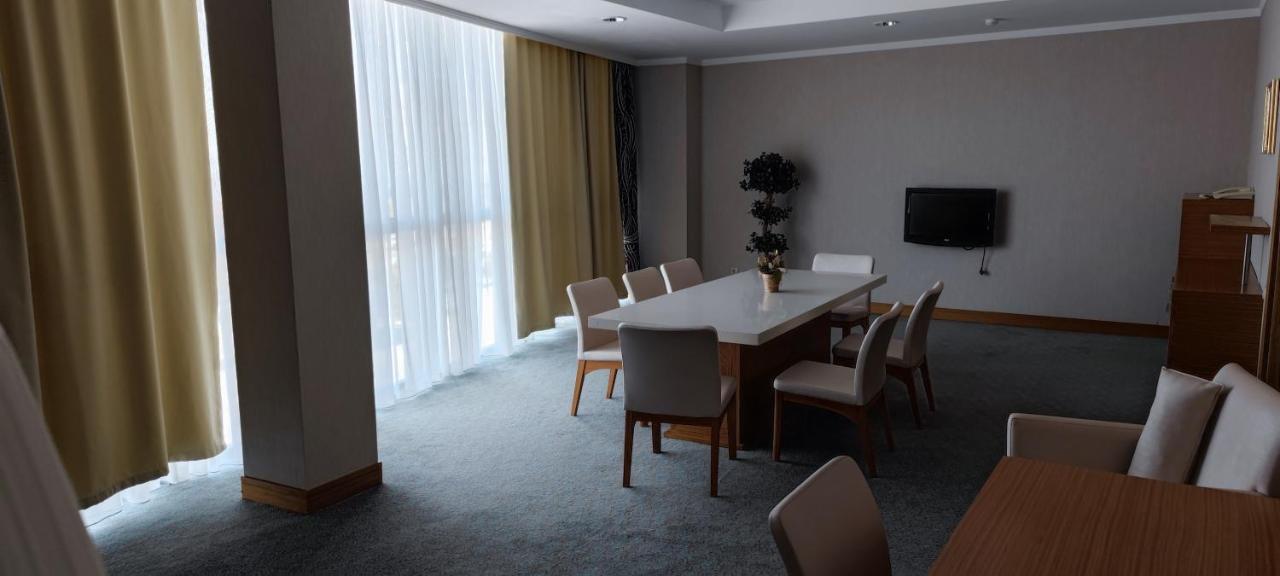 Grand Nur Plaza Hotel Aktau  Extérieur photo