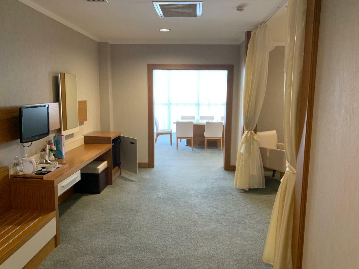 Grand Nur Plaza Hotel Aktau  Extérieur photo
