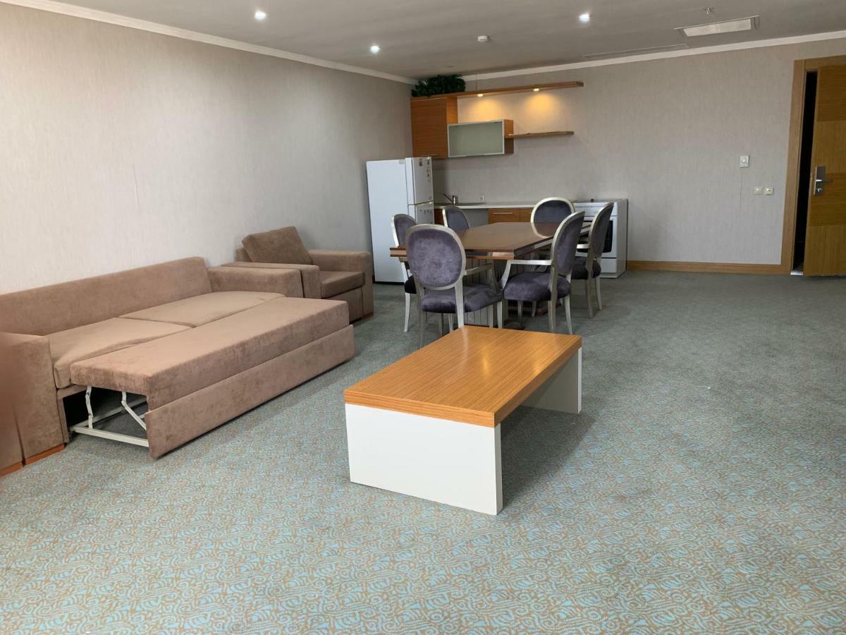 Grand Nur Plaza Hotel Aktau  Extérieur photo